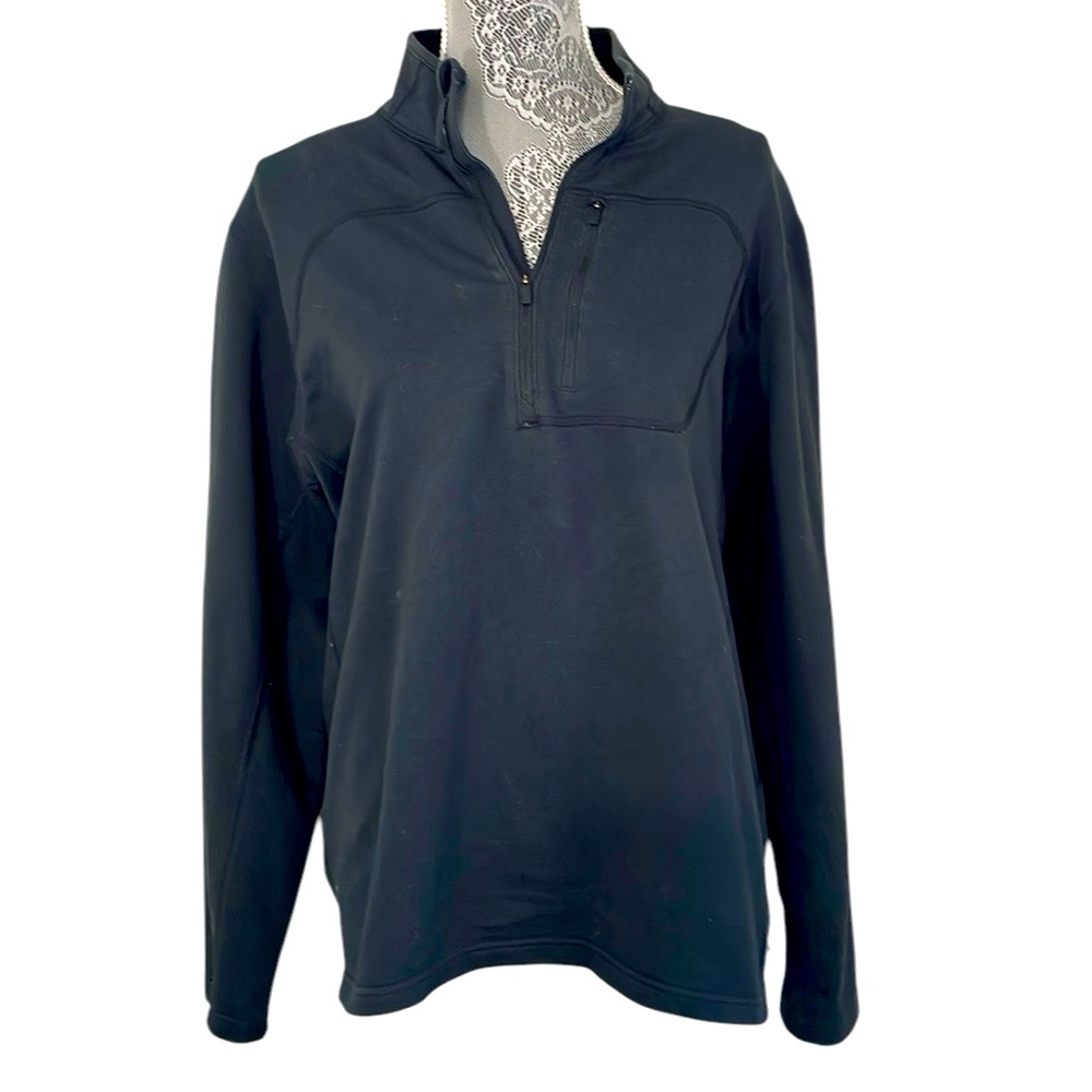 Mountain Hardware women’s‎ Size Large 1/4 zip long sleeve lightweight pullover.